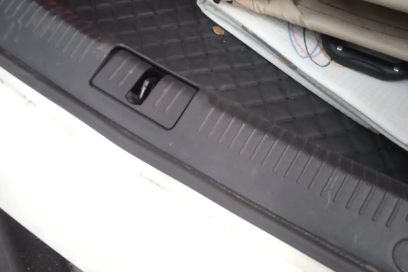 2021 Rising Auto ER6 BEV 69.9KWH,autocango,china used car exporter,china ev exporter,chinese used car exporter,chinese used ev exporter