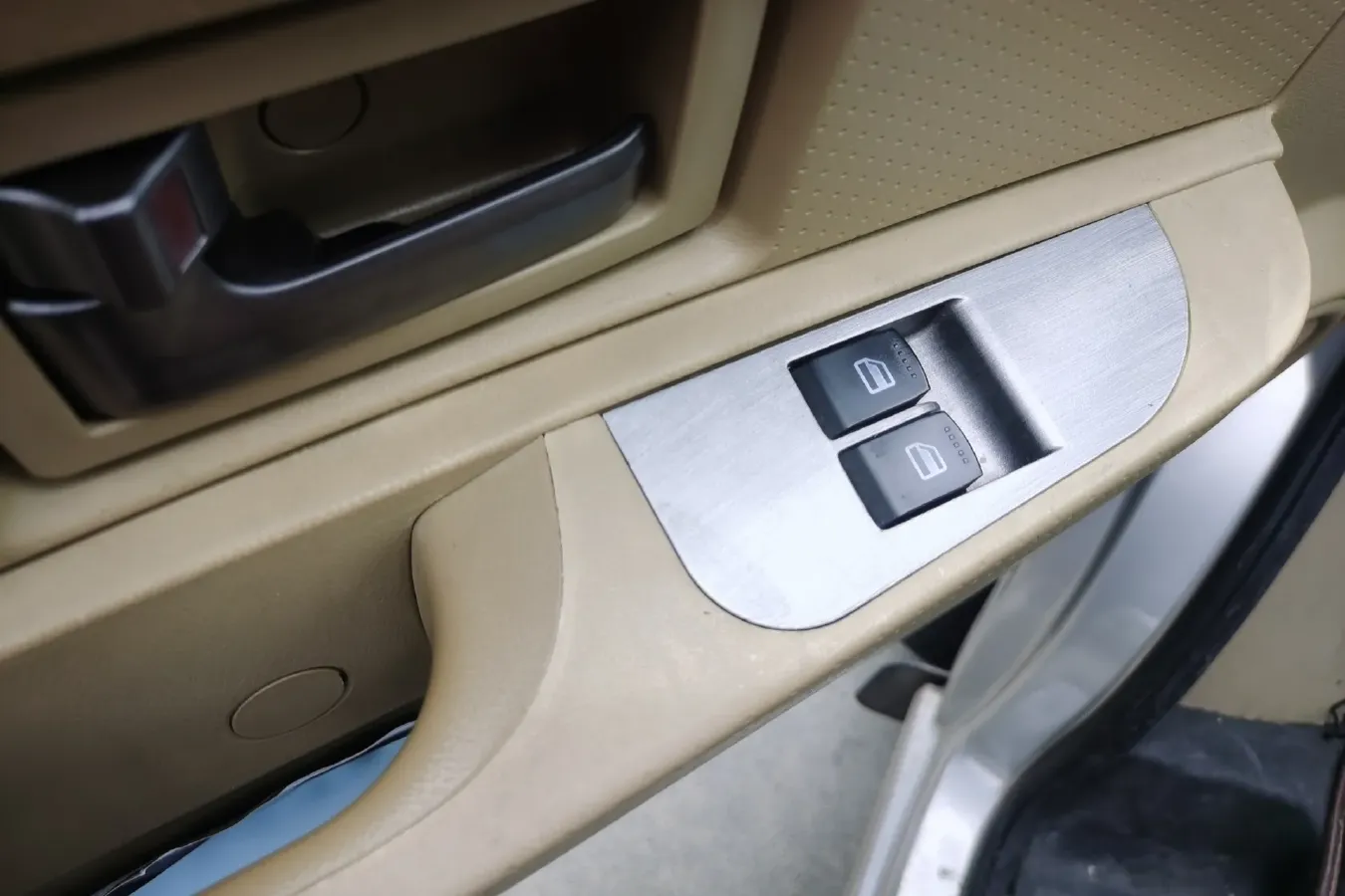 2017 DongFeng DFSK EC36 BEV 38.2KWH,autocango,china used car exporter,china ev exporter,chinese used car exporter,chinese used ev exporter