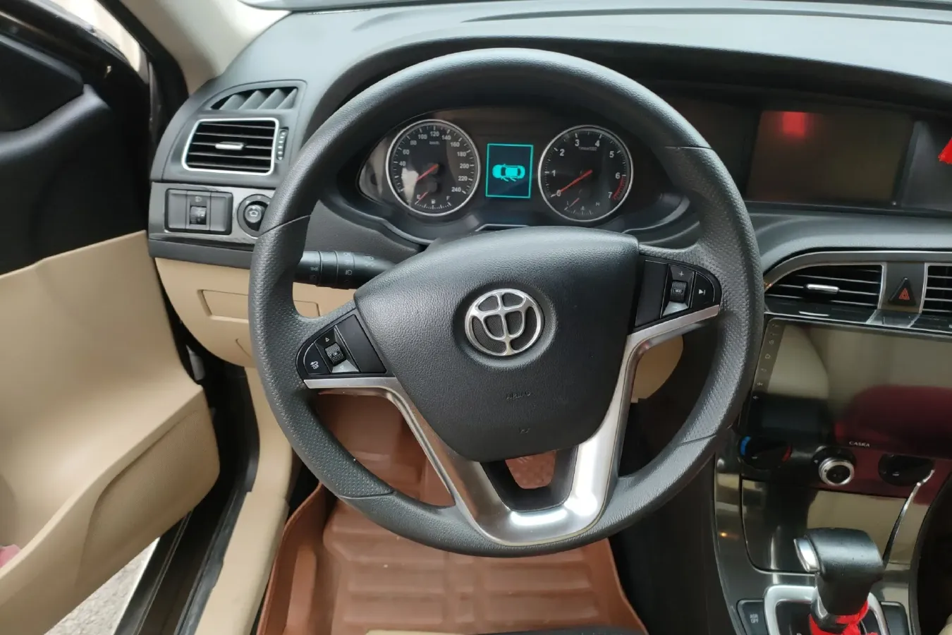 2012 Brilliance Auto V5 1.6L 118HP L4 5AT,autocango,china used car exporter,china ev exporter,chinese used car exporter,chinese used ev exporter