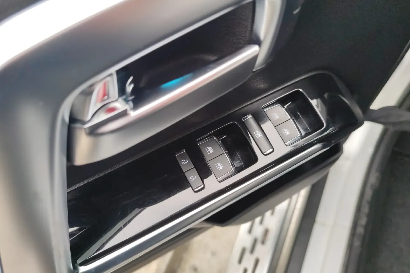 2020 BeiJing BJ40 2.0T 224HP L4 8AT,autocango,china used car exporter,china ev exporter,chinese used car exporter,chinese used ev exporter