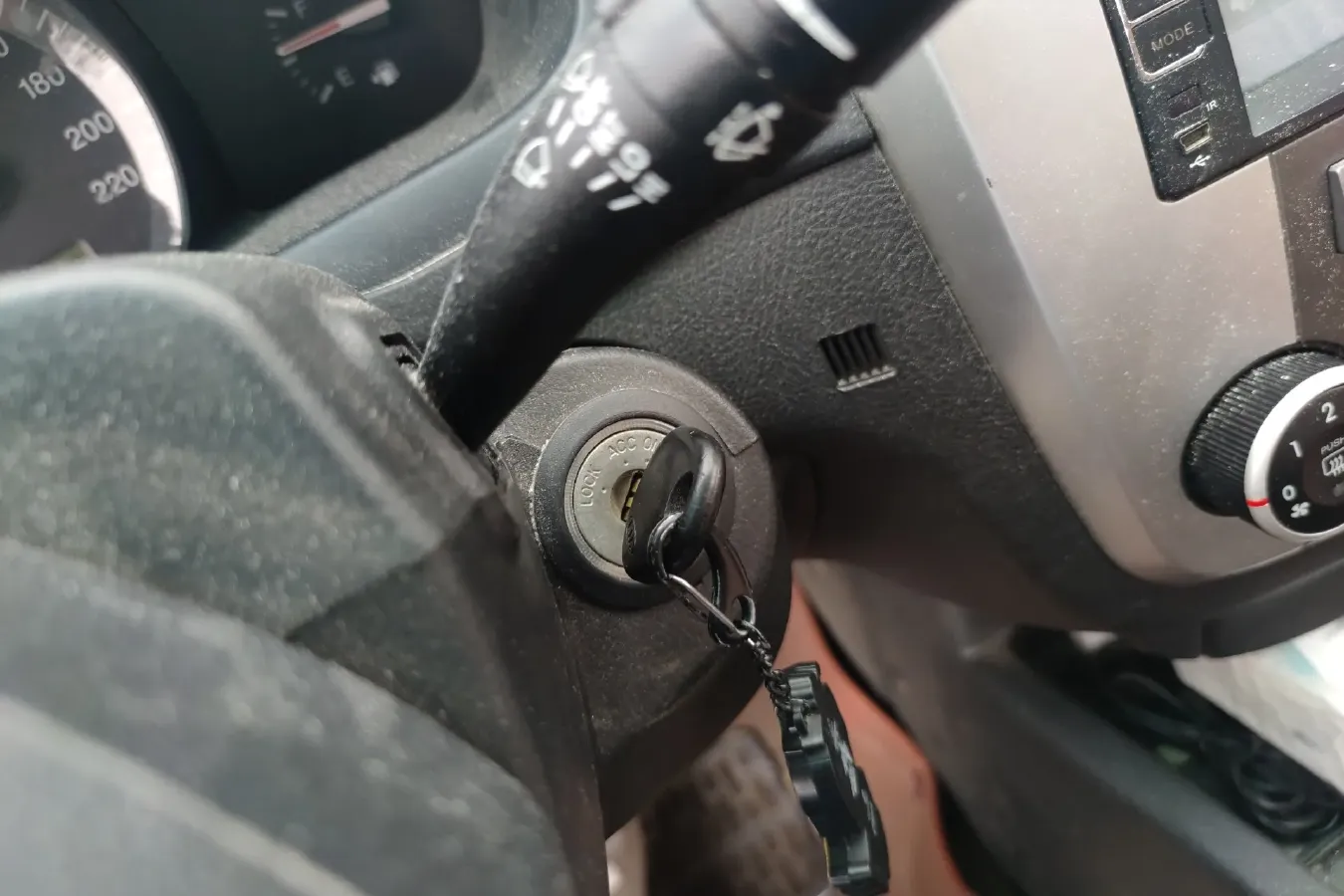 2010 Kia Cerato 1.6L 112HP L4 5MT,autocango,china used car exporter,china ev exporter,chinese used car exporter,chinese used ev exporter