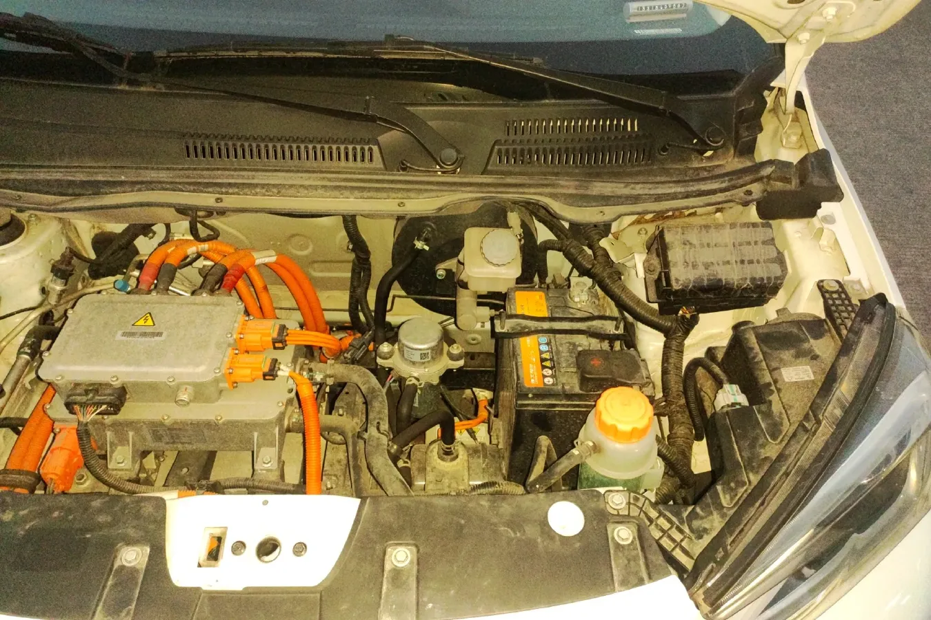 2021 EV House YOUNG BEV 38.54KWH,autocango,china used car exporter,china ev exporter,chinese used car exporter,chinese used ev exporter