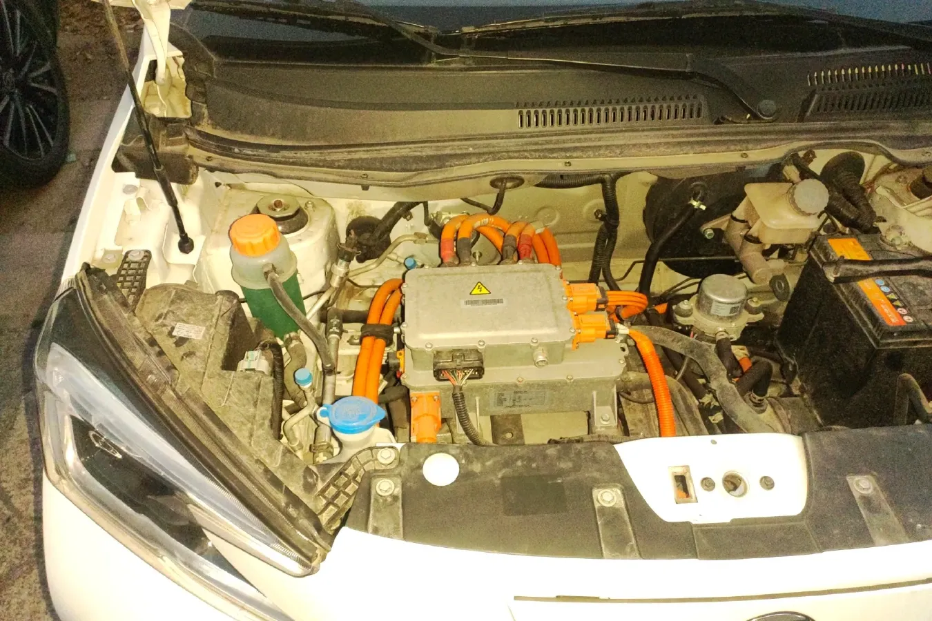 2021 EV House YOUNG BEV 38.54KWH,autocango,china used car exporter,china ev exporter,chinese used car exporter,chinese used ev exporter