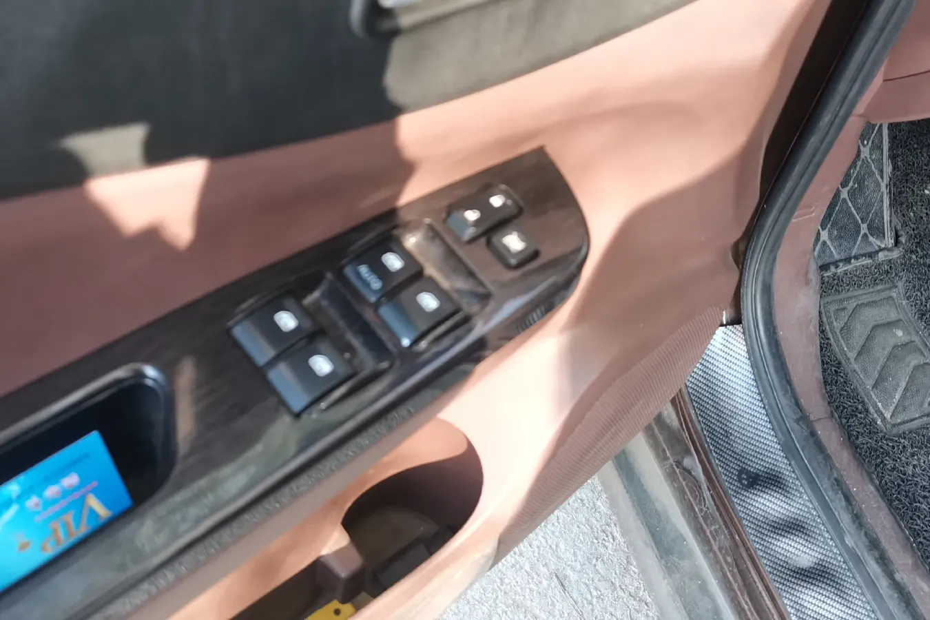 2016 DongFeng Forthing SX6 1.6L 122HP L4 5MT,autocango,china used car exporter,china ev exporter,chinese used car exporter,chinese used ev exporter