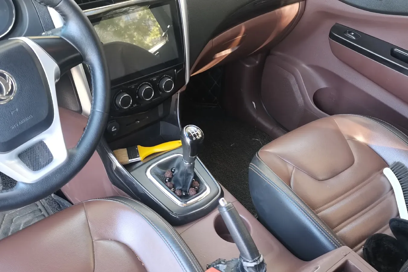 2016 DongFeng Forthing SX6 1.6L 122HP L4 5MT,autocango,china used car exporter,china ev exporter,chinese used car exporter,chinese used ev exporter