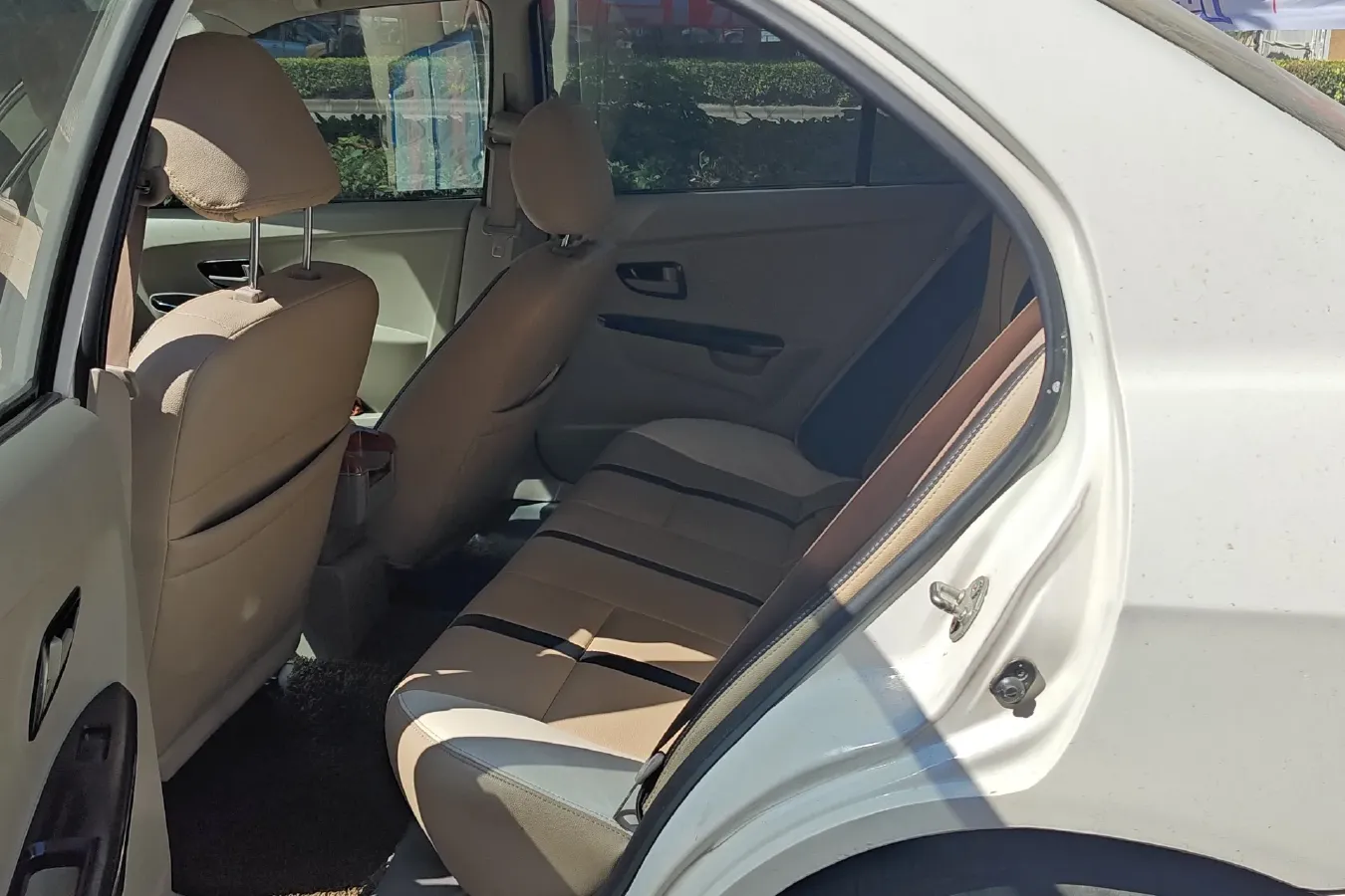 2012 Soueast V3 1.5L 120HP L4 5MT,autocango,china used car exporter,china ev exporter,chinese used car exporter,chinese used ev exporter