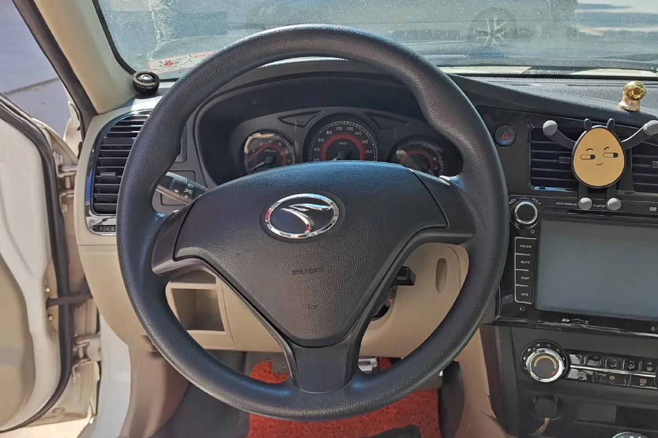 2012 Soueast V3 1.5L 120HP L4 5MT,autocango,china used car exporter,china ev exporter,chinese used car exporter,chinese used ev exporter