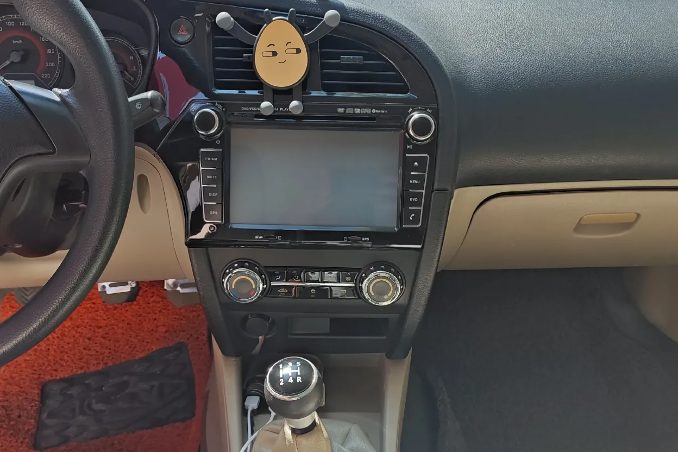 2012 Soueast V3 1.5L 120HP L4 5MT,autocango,china used car exporter,china ev exporter,chinese used car exporter,chinese used ev exporter