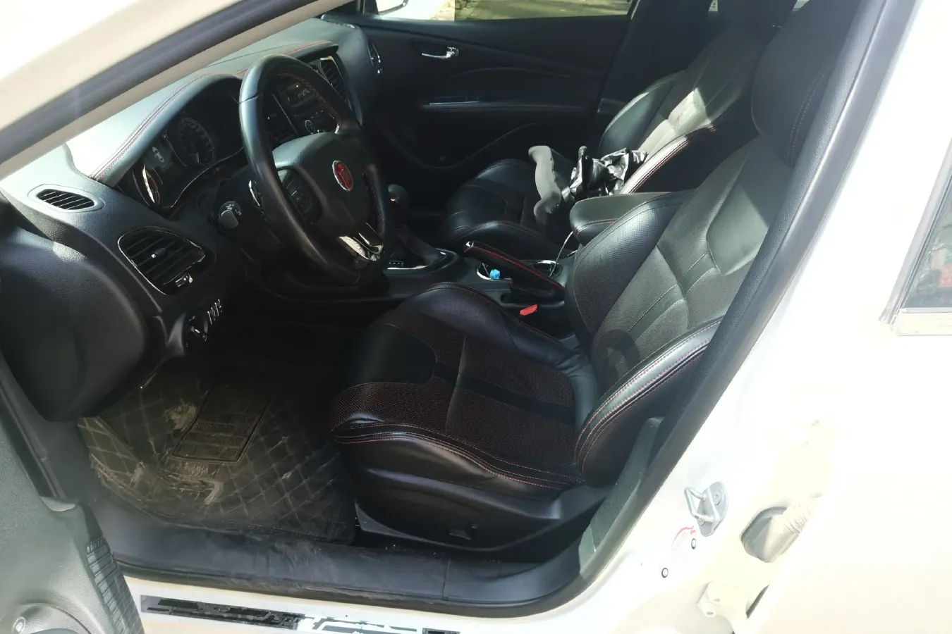 2014 Fiat Ottimo 1.4T 150HP L4 7DCT,autocango,china used car exporter,china ev exporter,chinese used car exporter,chinese used ev exporter