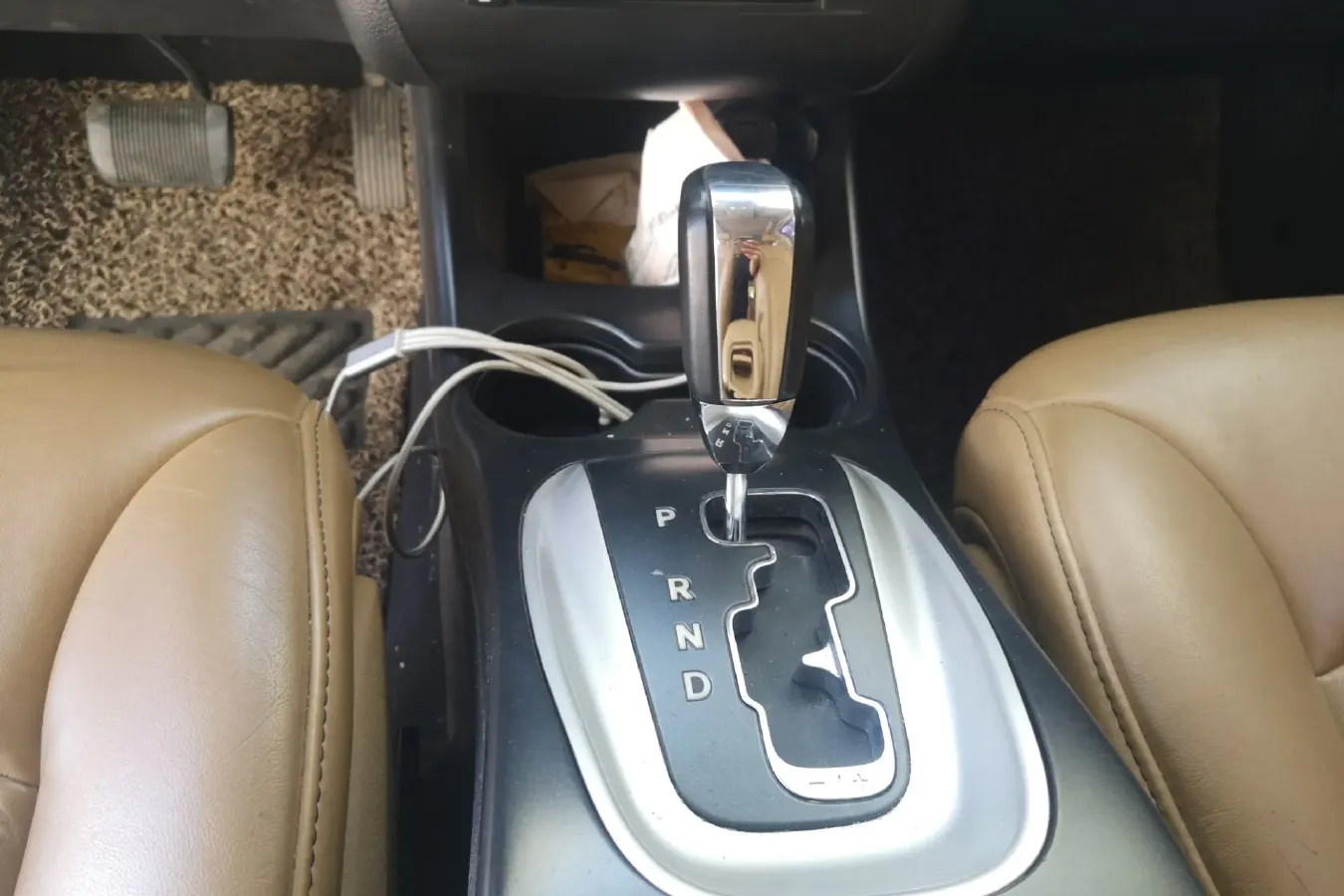 2012 Fiat Freemont 2.4L 170HP L4 6AT,autocango,china used car exporter,china ev exporter,chinese used car exporter,chinese used ev exporter