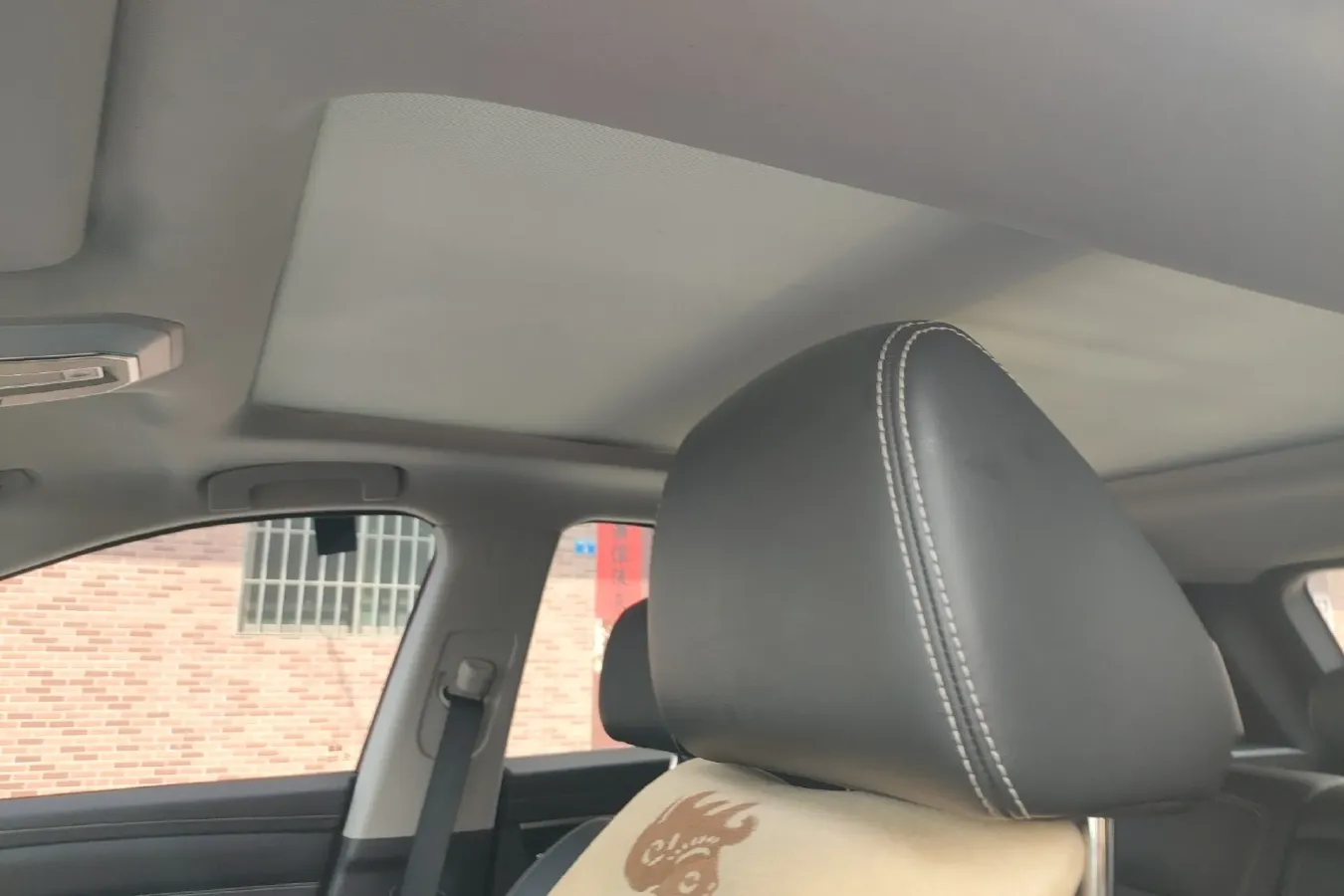 2020 Venucia Star 1.5T 190HP L4 7DCT,autocango,china used car exporter,china ev exporter,chinese used car exporter,chinese used ev exporter