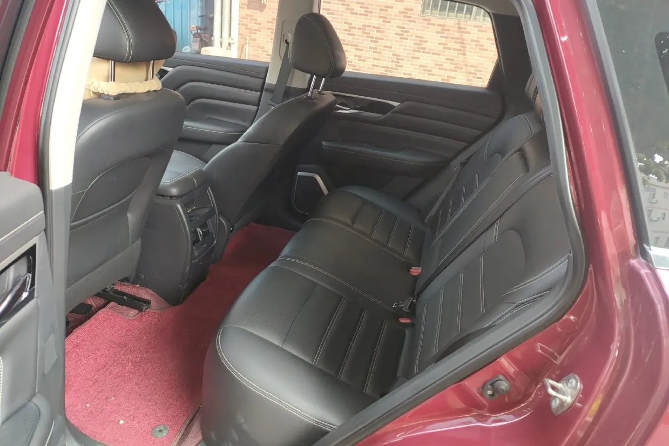 2020 Venucia Star 1.5T 190HP L4 7DCT,autocango,china used car exporter,china ev exporter,chinese used car exporter,chinese used ev exporter