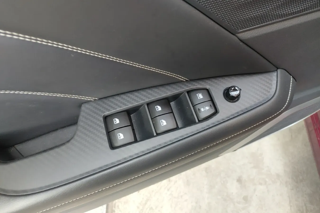 2020 Venucia Star 1.5T 190HP L4 7DCT,autocango,china used car exporter,china ev exporter,chinese used car exporter,chinese used ev exporter