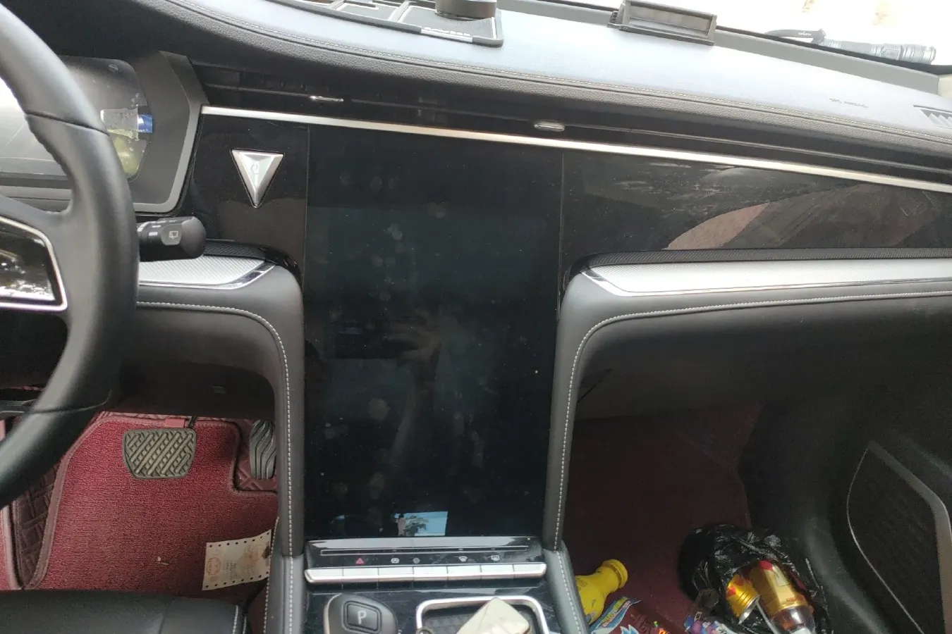 2020 Venucia Star 1.5T 190HP L4 7DCT,autocango,china used car exporter,china ev exporter,chinese used car exporter,chinese used ev exporter