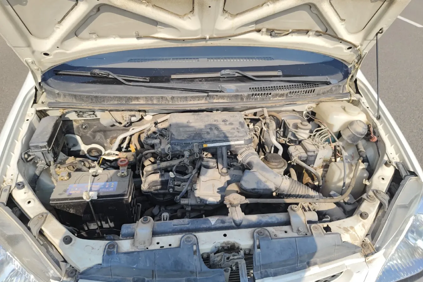 2011 FAW Senia M80 1.3L 91HP L4 5MT,autocango,china used car exporter,china ev exporter,chinese used car exporter,chinese used ev exporter