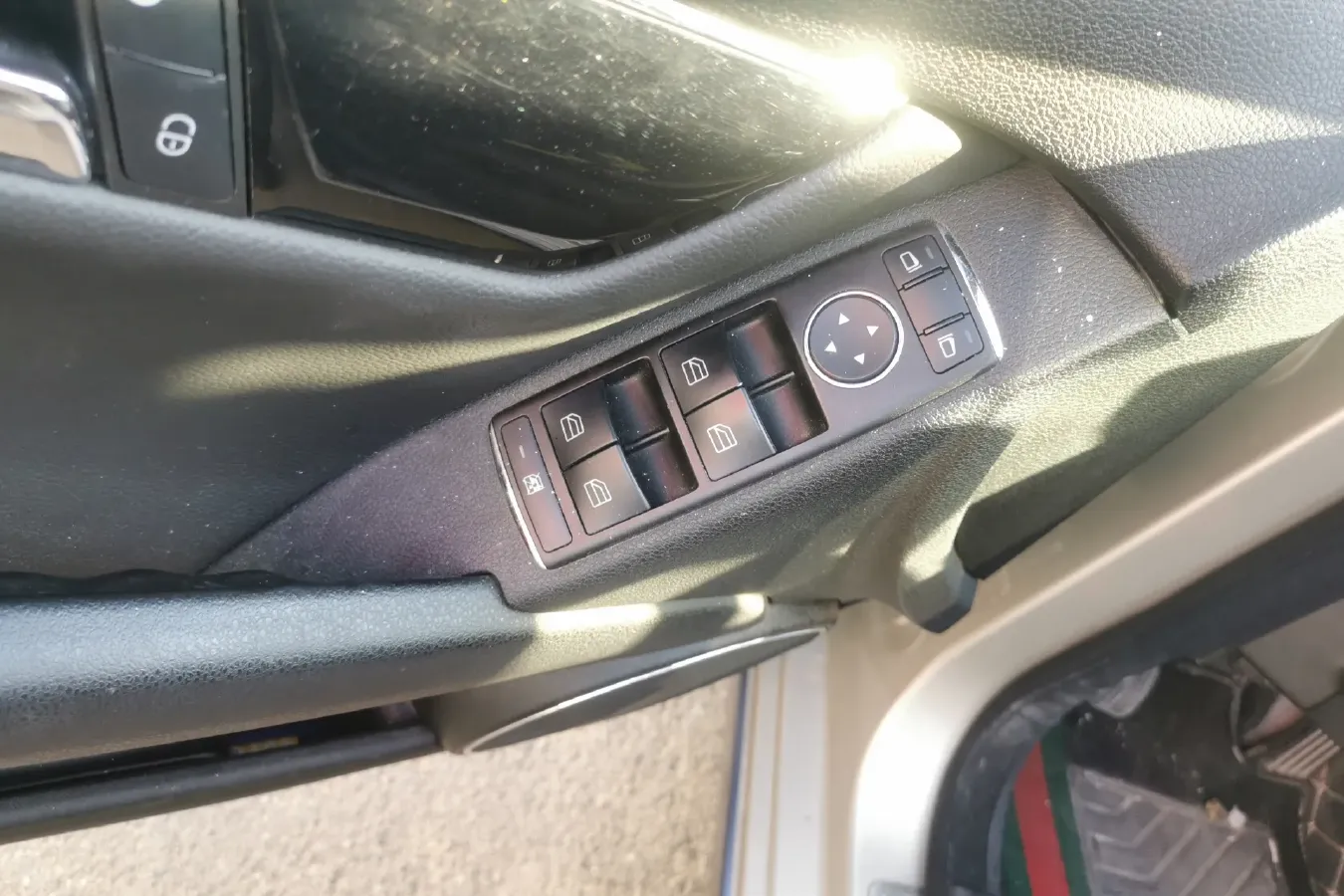 2010 Mercedes-Benz C Class 1.6T 156HP L4 5AT,autocango,china used car exporter,china ev exporter,chinese used car exporter,chinese used ev exporter