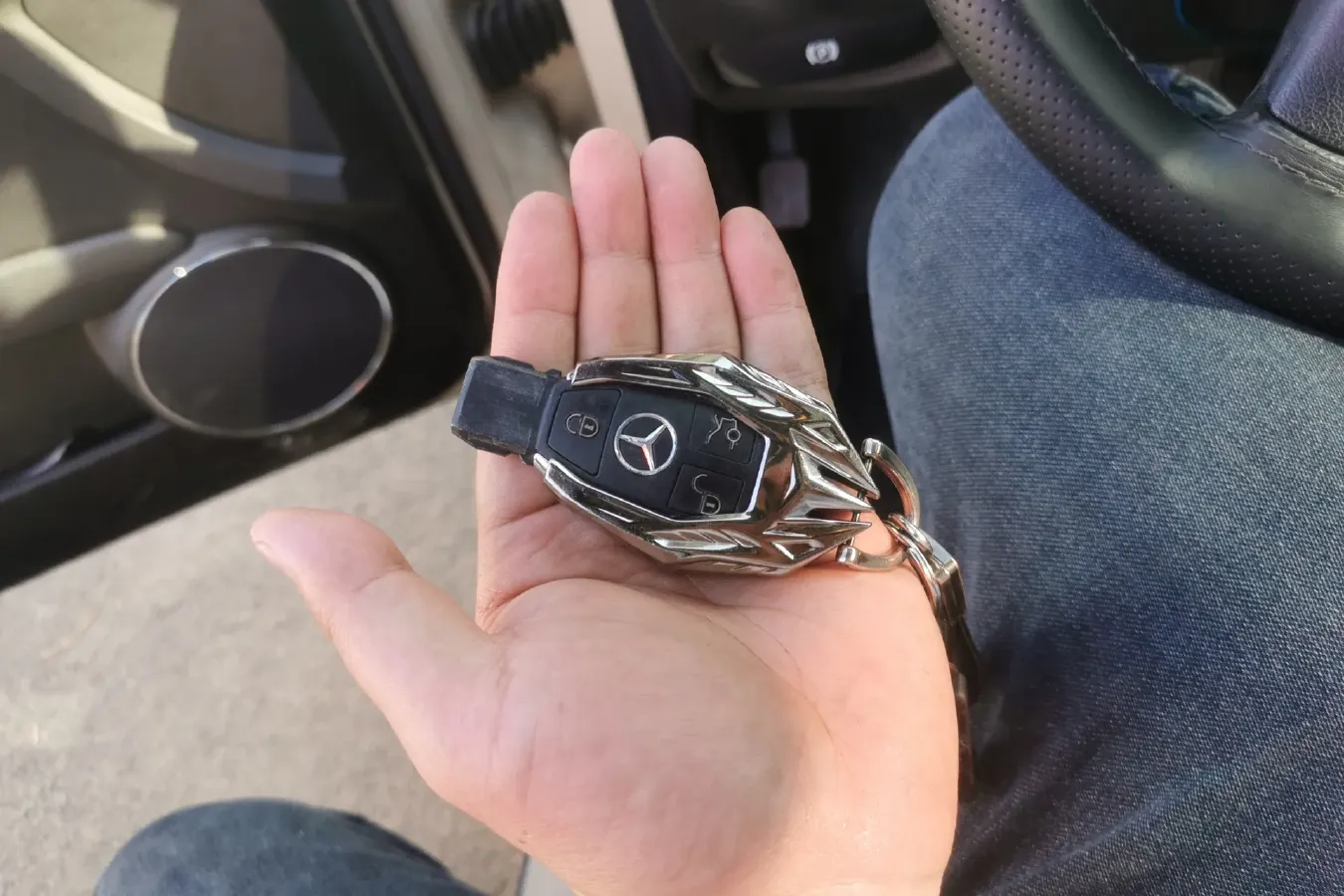 2010 Mercedes-Benz C Class 1.6T 156HP L4 5AT,autocango,china used car exporter,china ev exporter,chinese used car exporter,chinese used ev exporter