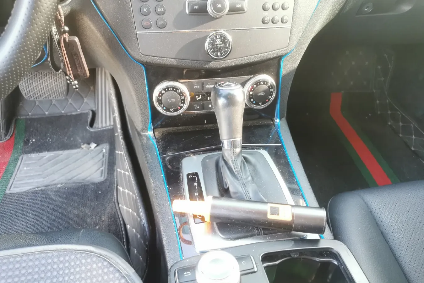 2010 Mercedes-Benz C Class 1.6T 156HP L4 5AT,autocango,china used car exporter,china ev exporter,chinese used car exporter,chinese used ev exporter