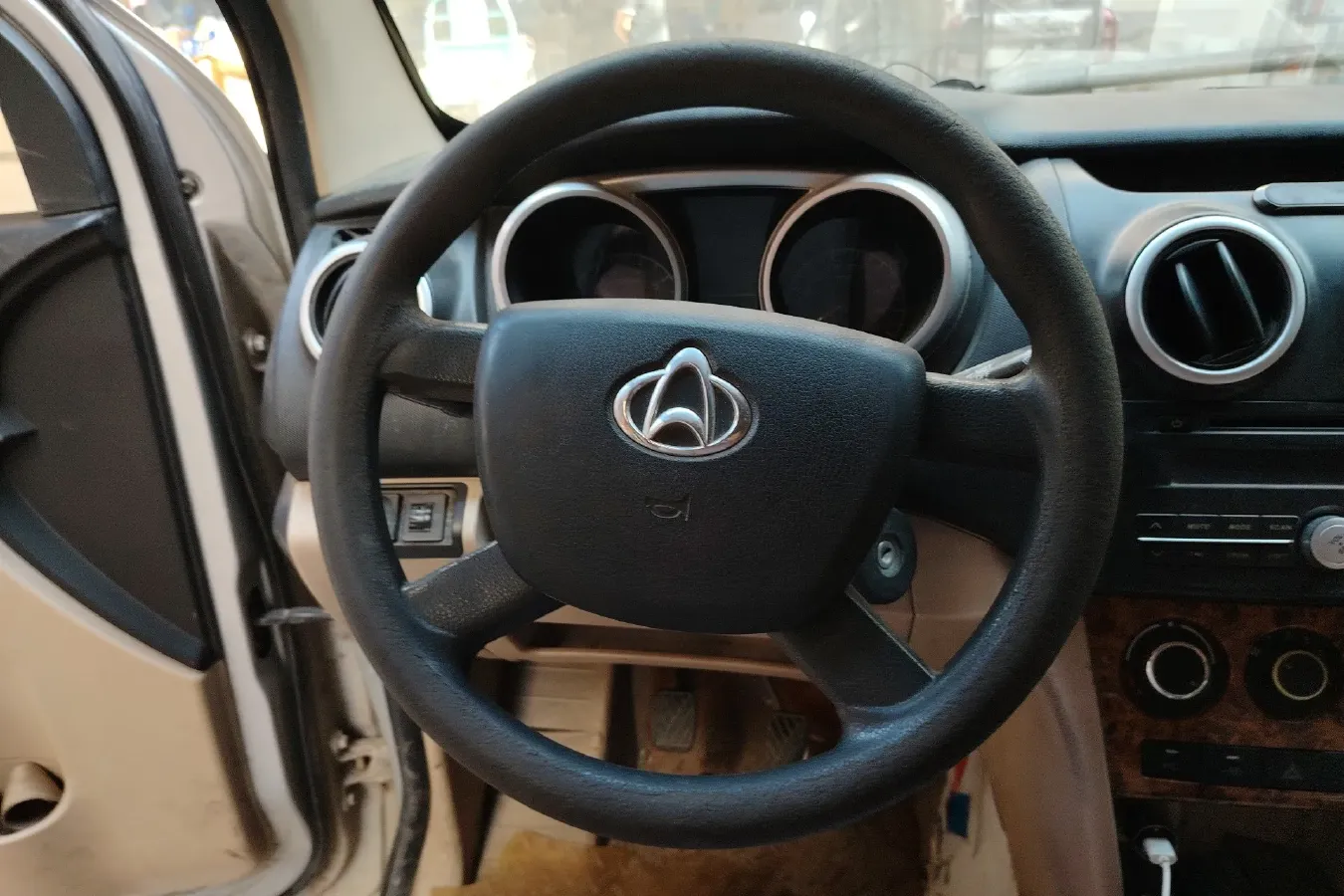 2012 ChangAn Kaicene Honor S 1.3L 92HP L4 5MT,autocango,china used car exporter,china ev exporter,chinese used car exporter,chinese used ev exporter