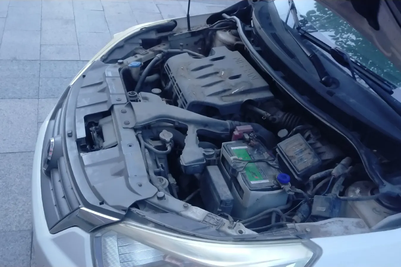 2013 Venucia R50 1.6L 117HP L4 5MT,autocango,china used car exporter,china ev exporter,chinese used car exporter,chinese used ev exporter