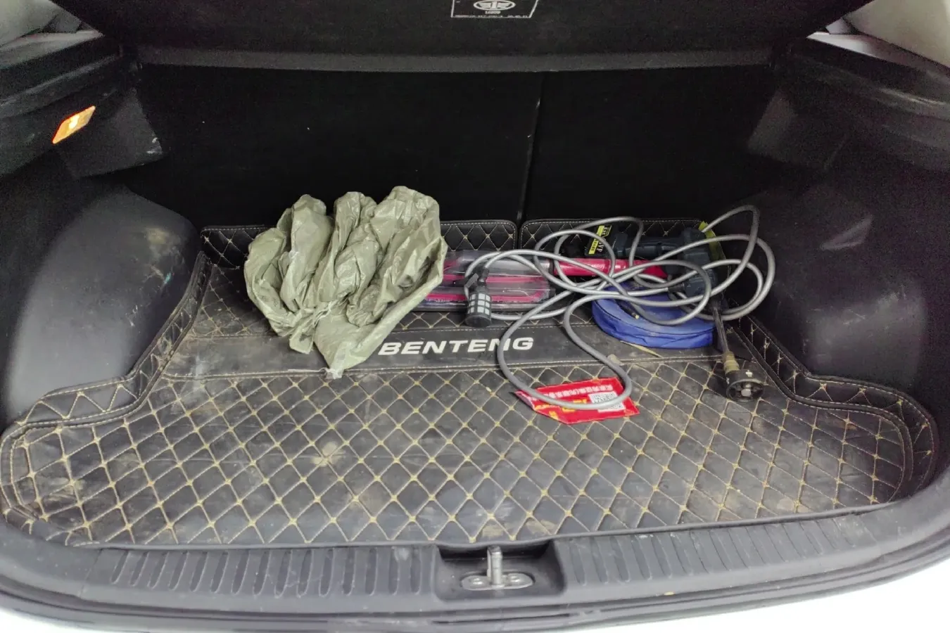 2021 Bestune T33 1.2T 143HP L4 7DCT,autocango,china used car exporter,china ev exporter,chinese used car exporter,chinese used ev exporter