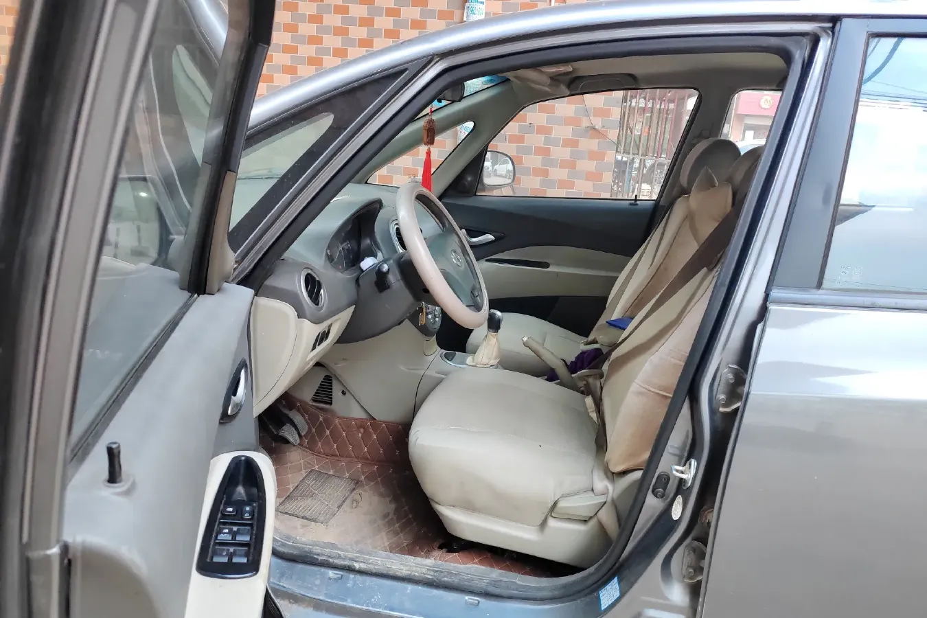 2012 JAC Refine M2 1.5L 113HP L4 5MT,autocango,china used car exporter,china ev exporter,chinese used car exporter,chinese used ev exporter