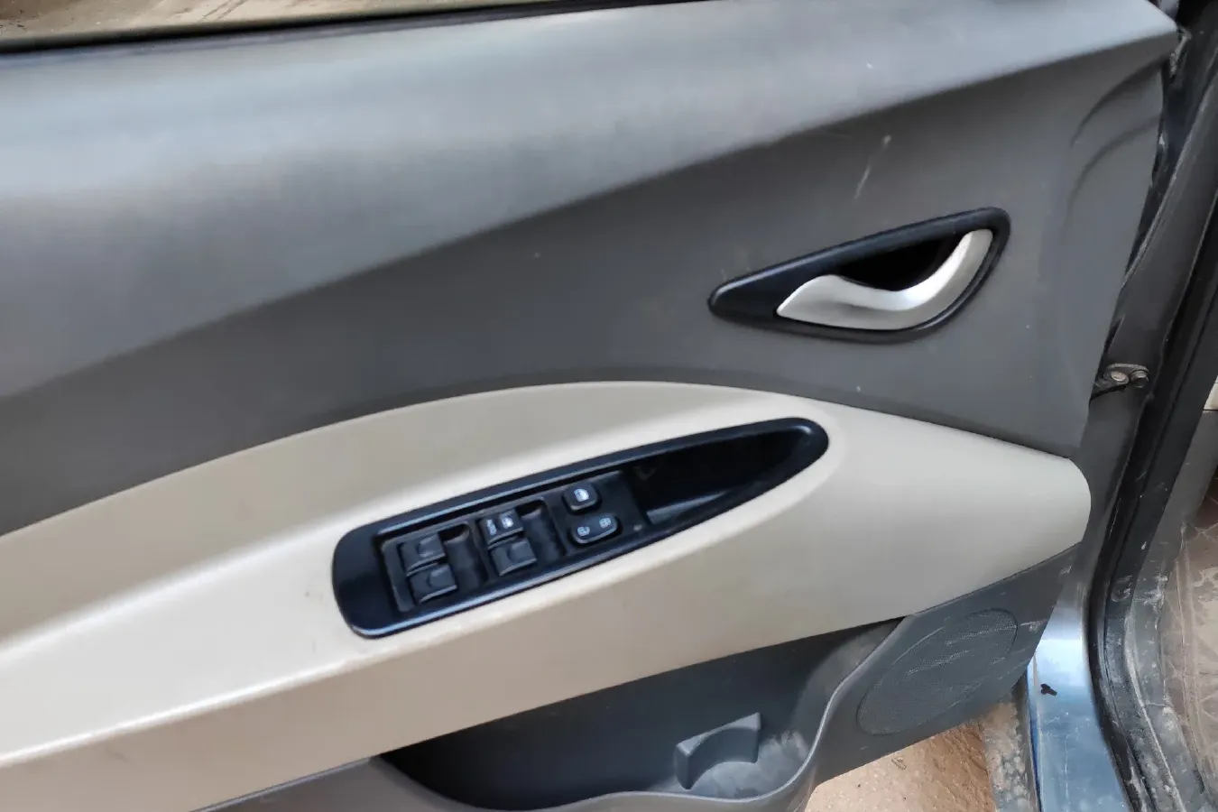 2012 JAC Refine M2 1.5L 113HP L4 5MT,autocango,china used car exporter,china ev exporter,chinese used car exporter,chinese used ev exporter