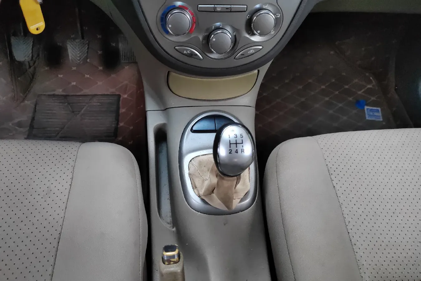 2012 JAC Refine M2 1.5L 113HP L4 5MT,autocango,china used car exporter,china ev exporter,chinese used car exporter,chinese used ev exporter