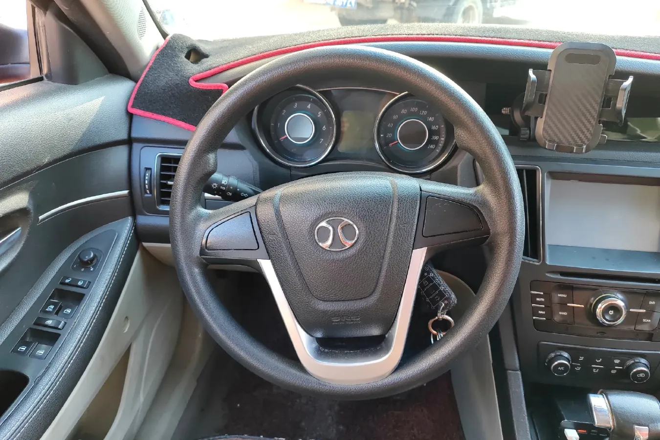 2014 BeiJing Auto Senova D50 1.5L 113HP L4 CVT,autocango,china used car exporter,china ev exporter,chinese used car exporter,chinese used ev exporter