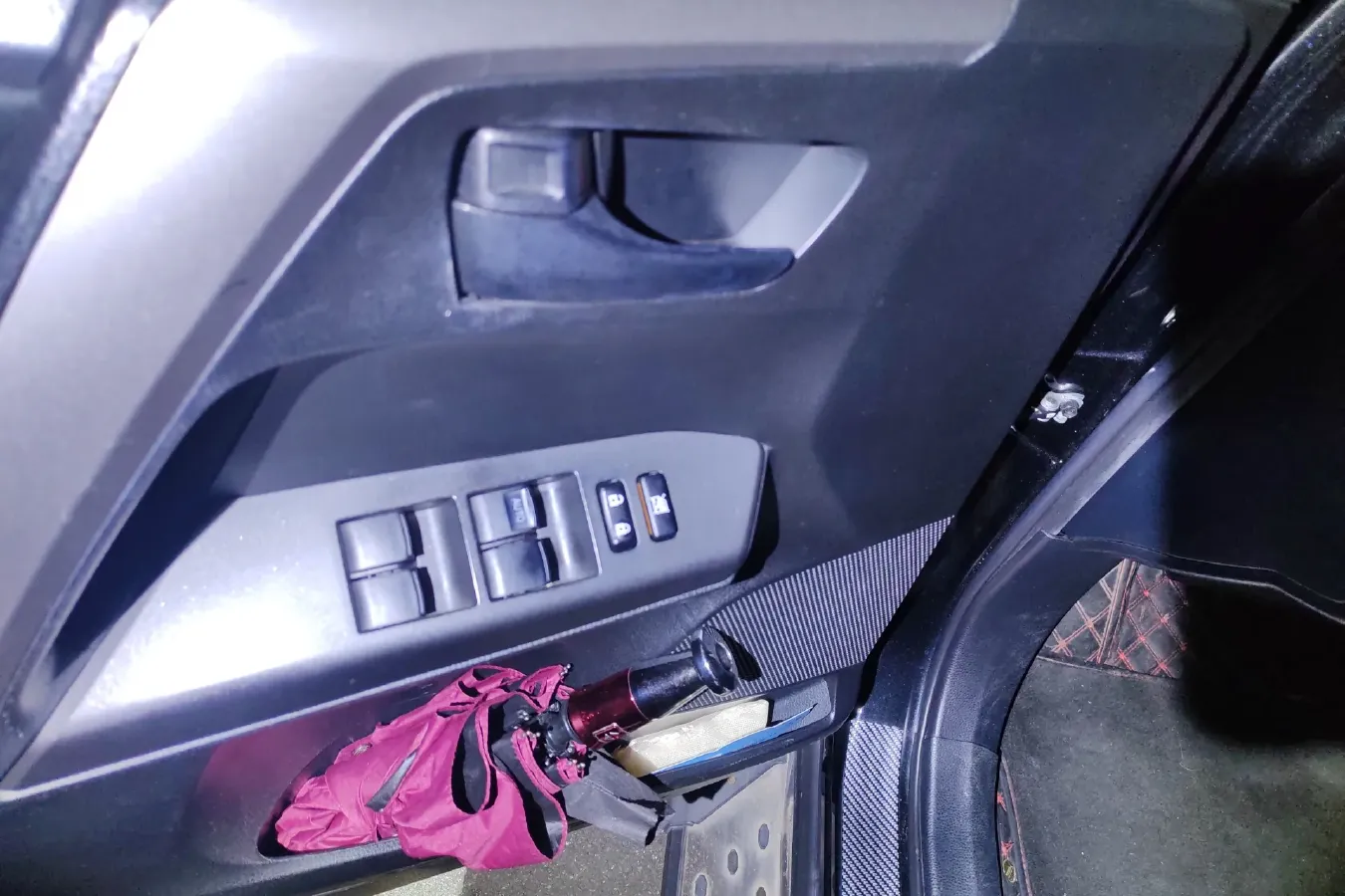 2016 Toyota RAV4 2.0L 151HP L4 CVT,autocango,china used car exporter,china ev exporter,chinese used car exporter,chinese used ev exporter