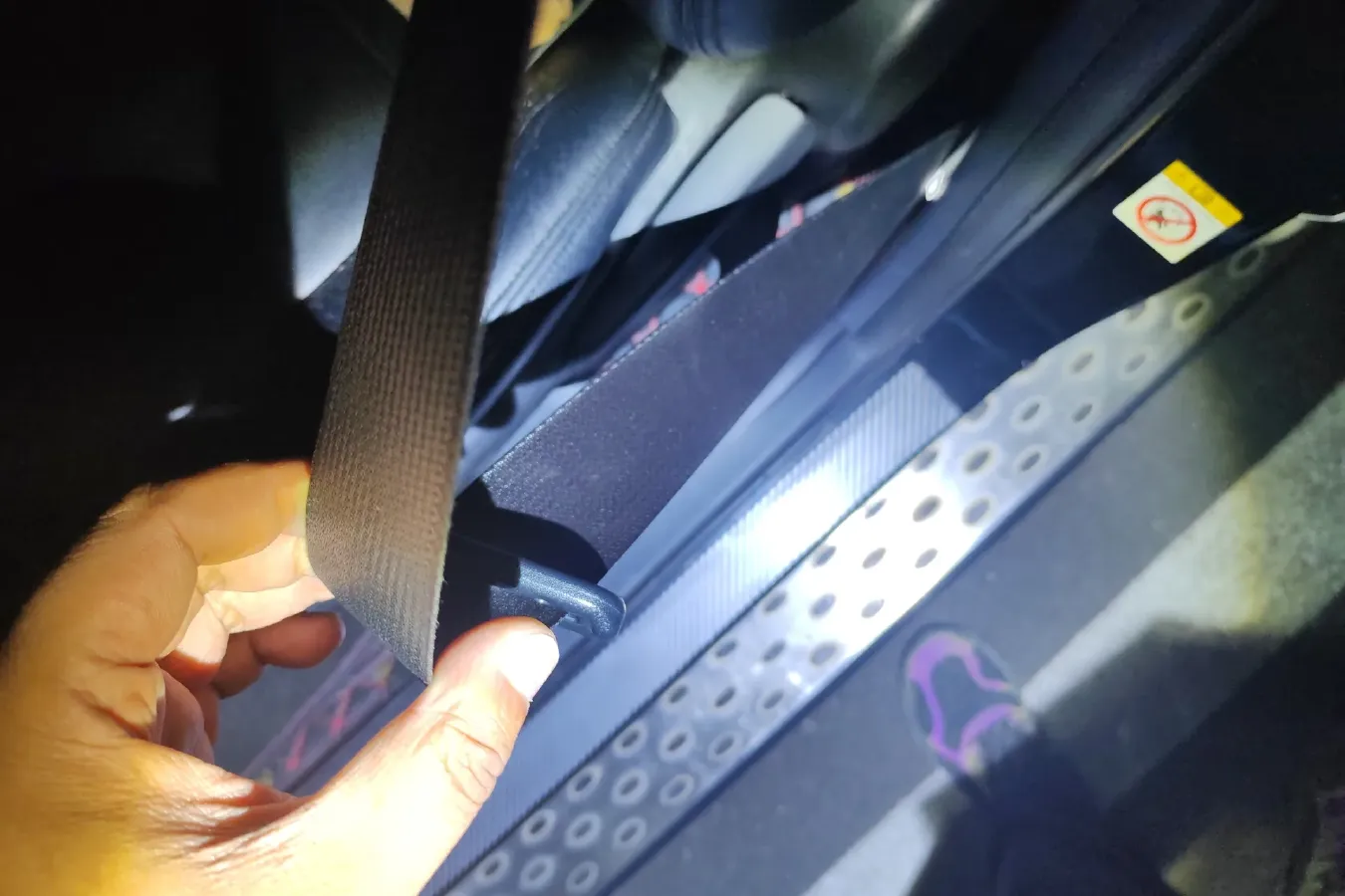 2016 Toyota RAV4 2.0L 151HP L4 CVT,autocango,china used car exporter,china ev exporter,chinese used car exporter,chinese used ev exporter