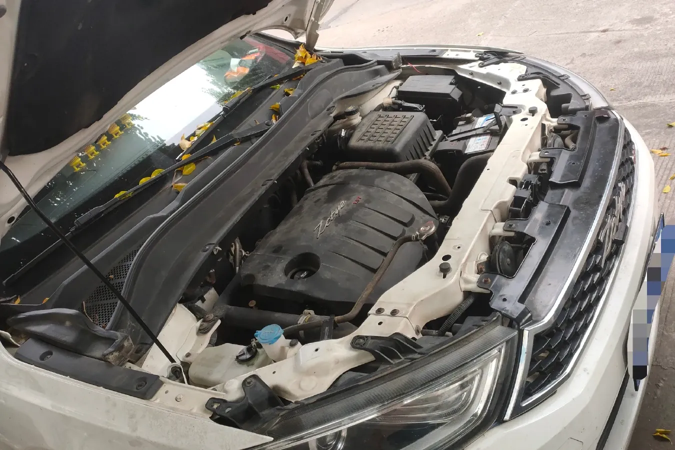 2016 Zotye SR7 1.5T 150HP L4 CVT,autocango,china used car exporter,china ev exporter,chinese used car exporter,chinese used ev exporter