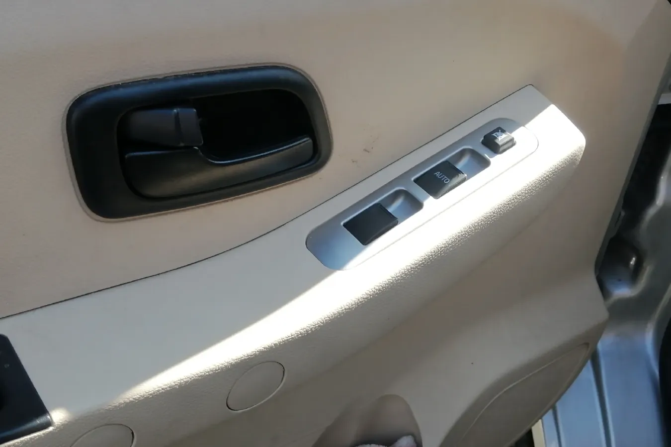 2021 ChangAn KuaYue New Leopard T3 1.6L 122HP L4 5MT,autocango,china used car exporter,china ev exporter,chinese used car exporter,chinese used ev exporter