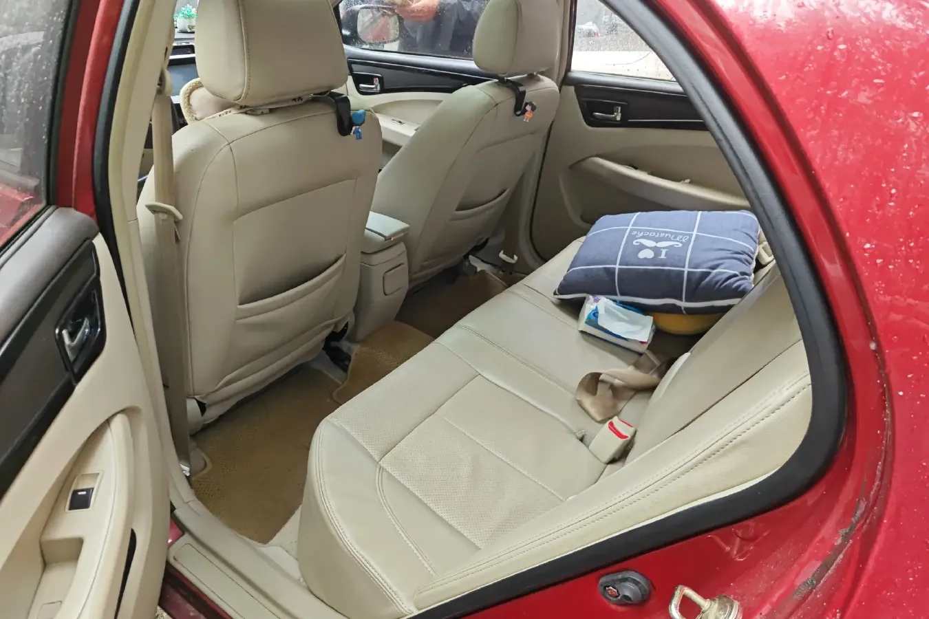 2013 Geely GC7 1.5L 109HP L4 5MT,autocango,china used car exporter,china ev exporter,chinese used car exporter,chinese used ev exporter