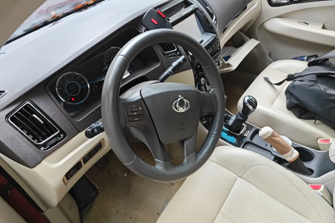 2013 Geely GC7 1.5L 109HP L4 5MT,autocango,china used car exporter,china ev exporter,chinese used car exporter,chinese used ev exporter