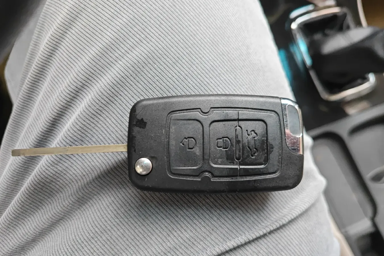 2013 Geely GC7 1.5L 109HP L4 5MT,autocango,china used car exporter,china ev exporter,chinese used car exporter,chinese used ev exporter