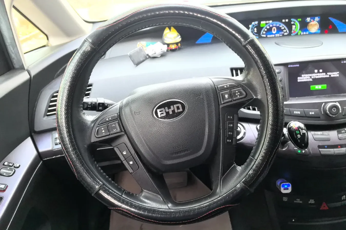 2017 BYD e6 BEV 82KWH,autocango,china used car exporter,china ev exporter,chinese used car exporter,chinese used ev exporter