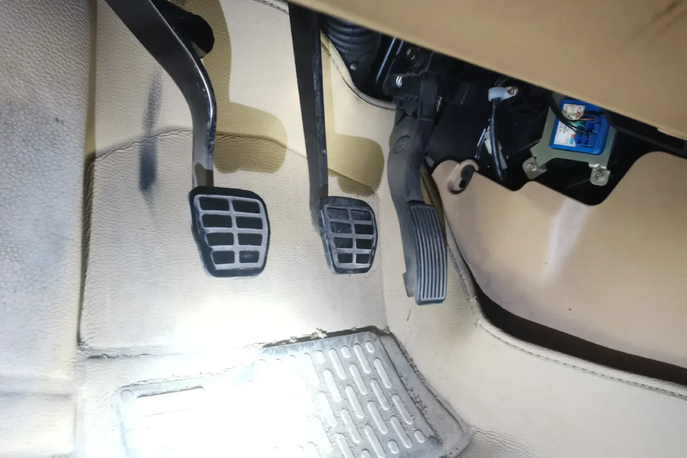 2012 Chery Tiggo 1.6L 126HP L4 5MT,autocango,china used car exporter,china ev exporter,chinese used car exporter,chinese used ev exporter