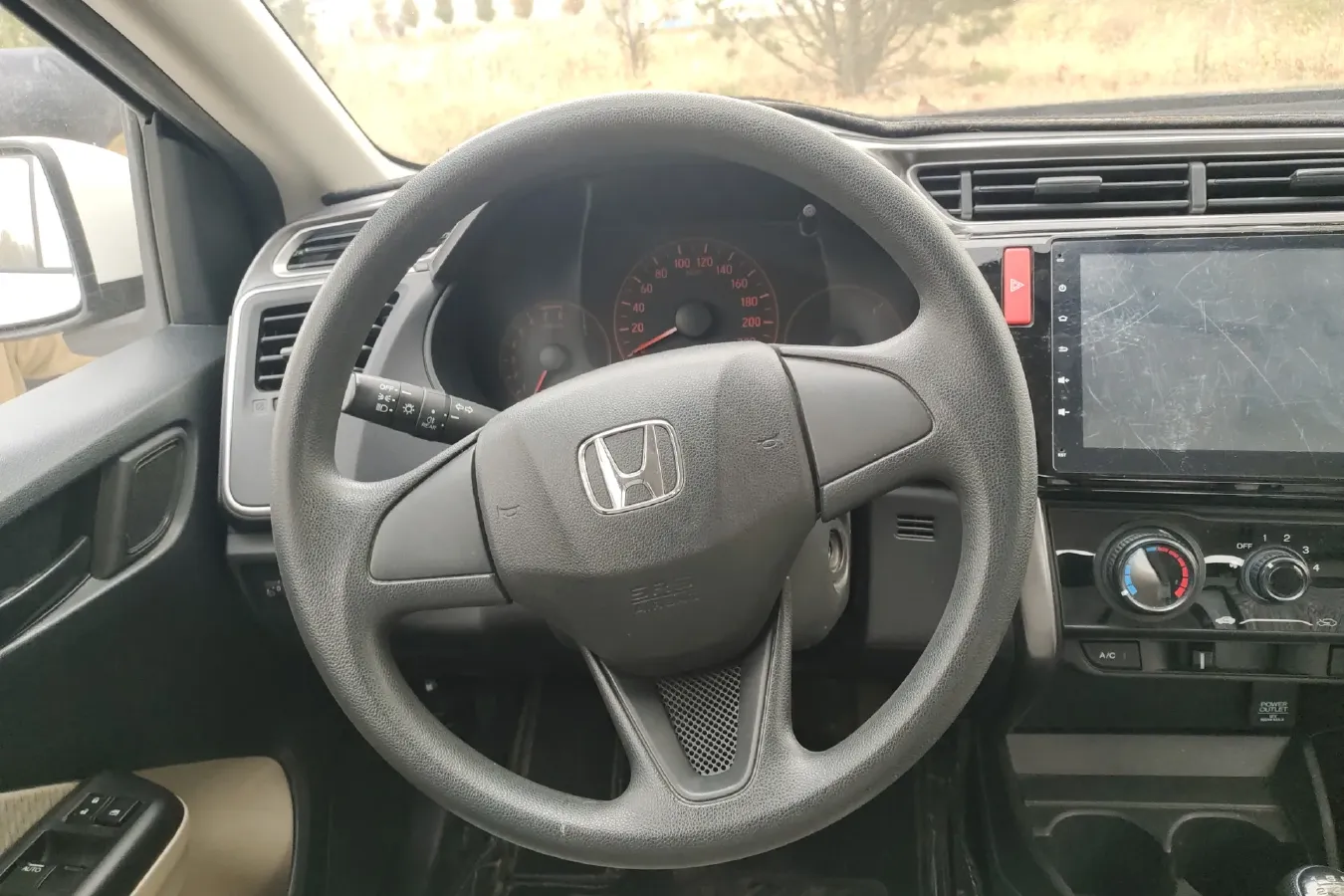 2016 Honda Greiz 1.5L 131HP L4 5MT,autocango,china used car exporter,china ev exporter,chinese used car exporter,chinese used ev exporter