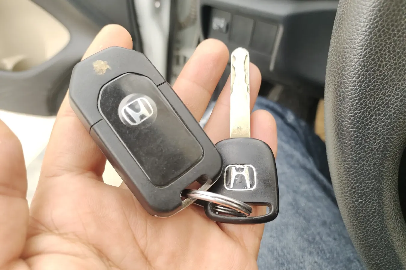 2016 Honda Greiz 1.5L 131HP L4 5MT,autocango,china used car exporter,china ev exporter,chinese used car exporter,chinese used ev exporter