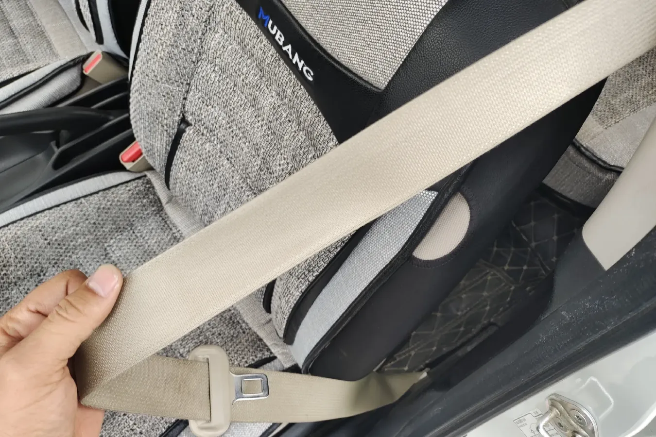 2016 Honda Greiz 1.5L 131HP L4 5MT,autocango,china used car exporter,china ev exporter,chinese used car exporter,chinese used ev exporter