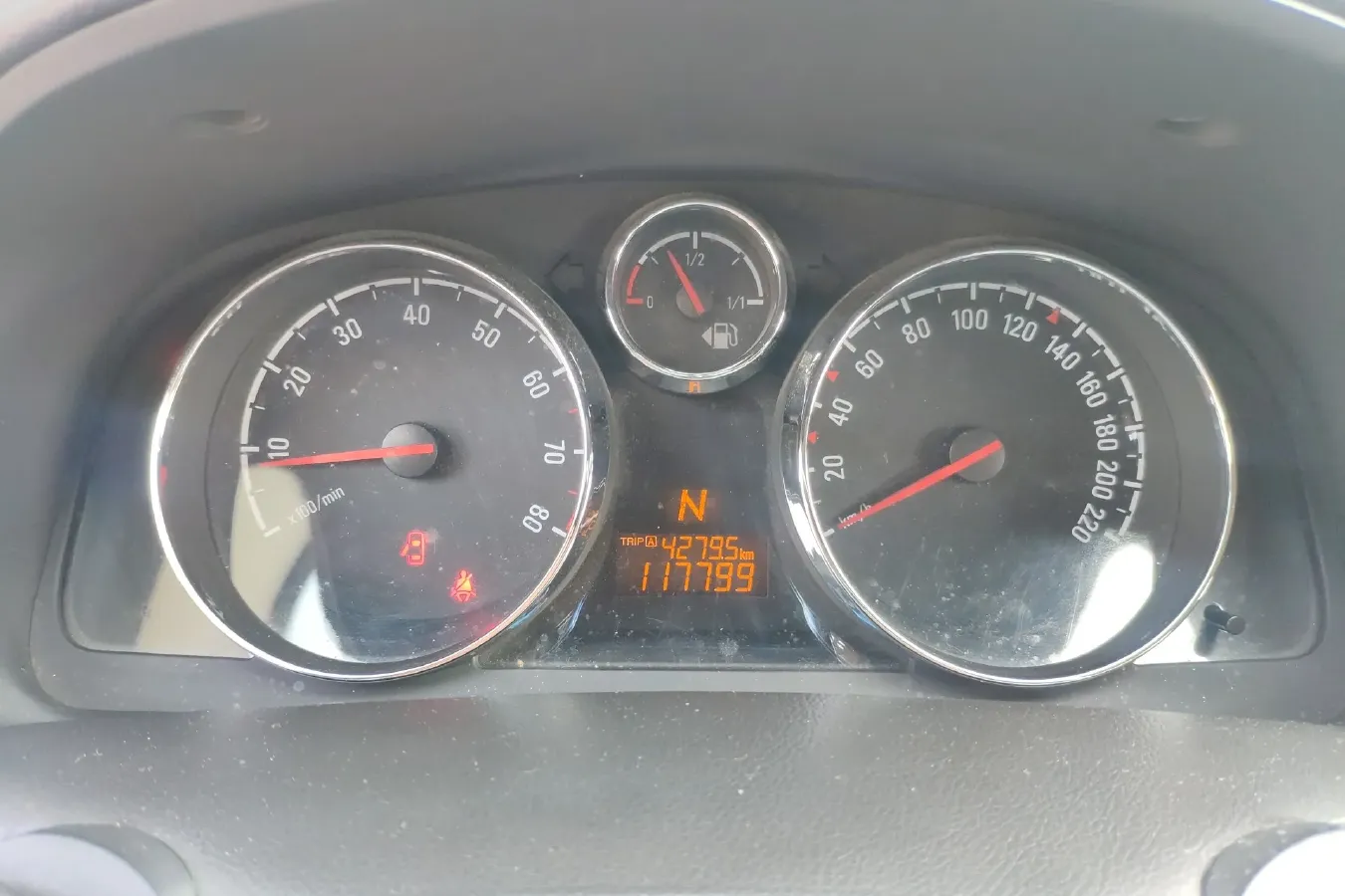 2013 Opel Antara 2.4L 167HP L4 6AT,autocango,china used car exporter,china ev exporter,chinese used car exporter,chinese used ev exporter