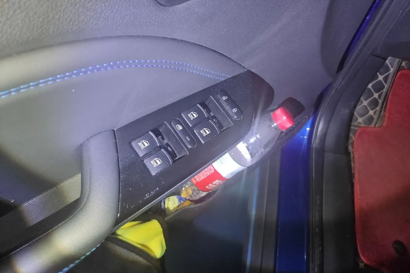 2020 RuiChi S513 BEV 52.56KWH,autocango,china used car exporter,china ev exporter,chinese used car exporter,chinese used ev exporter