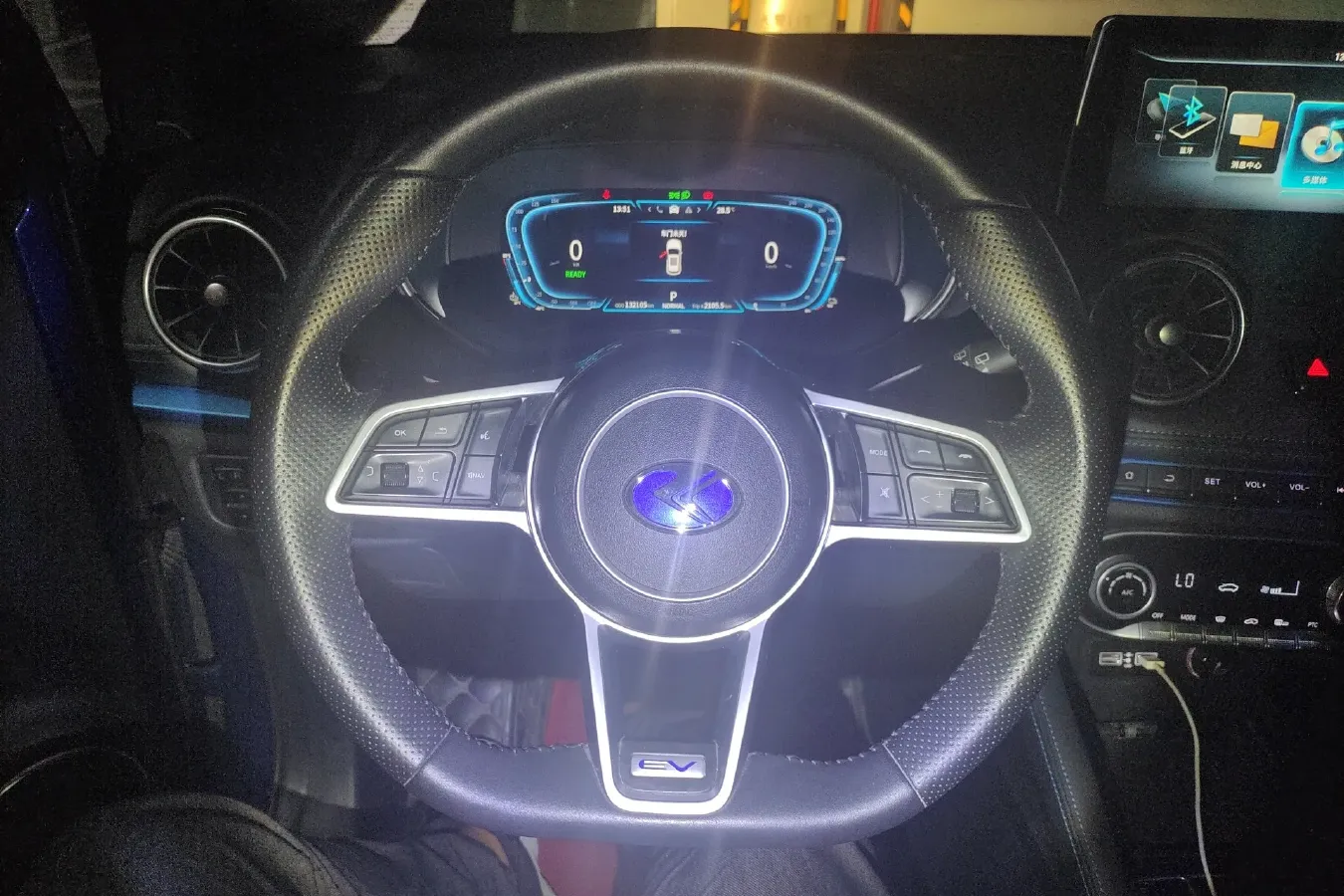 2020 RuiChi S513 BEV 52.56KWH,autocango,china used car exporter,china ev exporter,chinese used car exporter,chinese used ev exporter