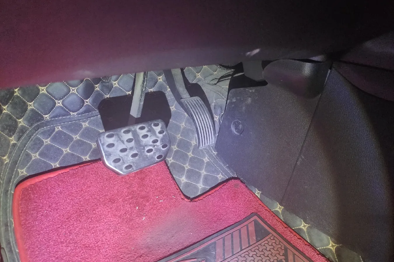 2020 RuiChi S513 BEV 52.56KWH,autocango,china used car exporter,china ev exporter,chinese used car exporter,chinese used ev exporter