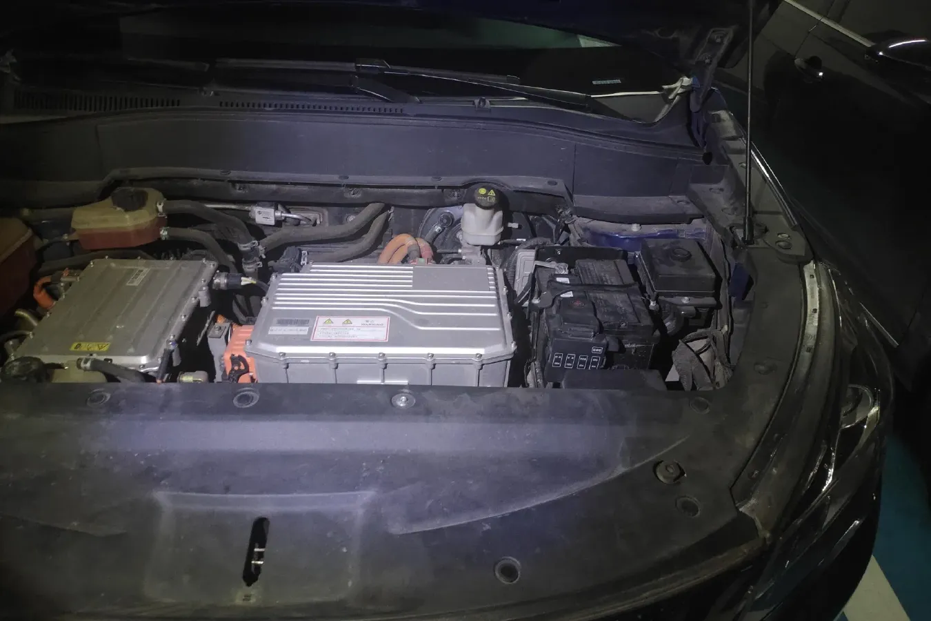 2020 RuiChi S513 BEV 52.56KWH,autocango,china used car exporter,china ev exporter,chinese used car exporter,chinese used ev exporter