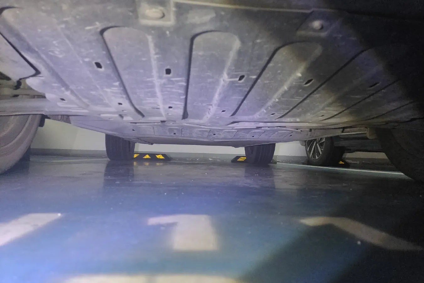 2020 RuiChi S513 BEV 52.56KWH,autocango,china used car exporter,china ev exporter,chinese used car exporter,chinese used ev exporter