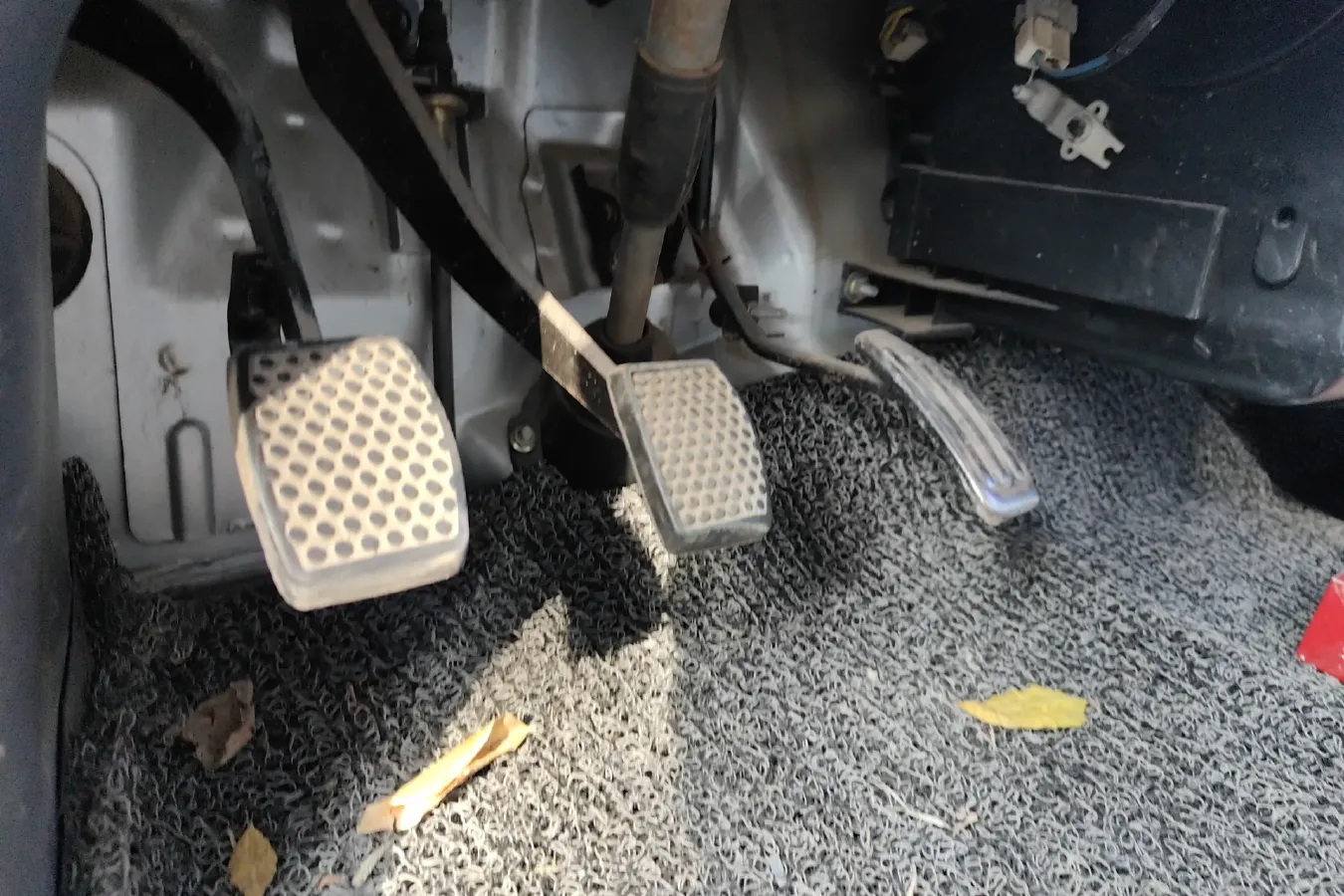 2011 FAW JiaBao V52 1.0L 48HP L4 5MT,autocango,china used car exporter,china ev exporter,chinese used car exporter,chinese used ev exporter