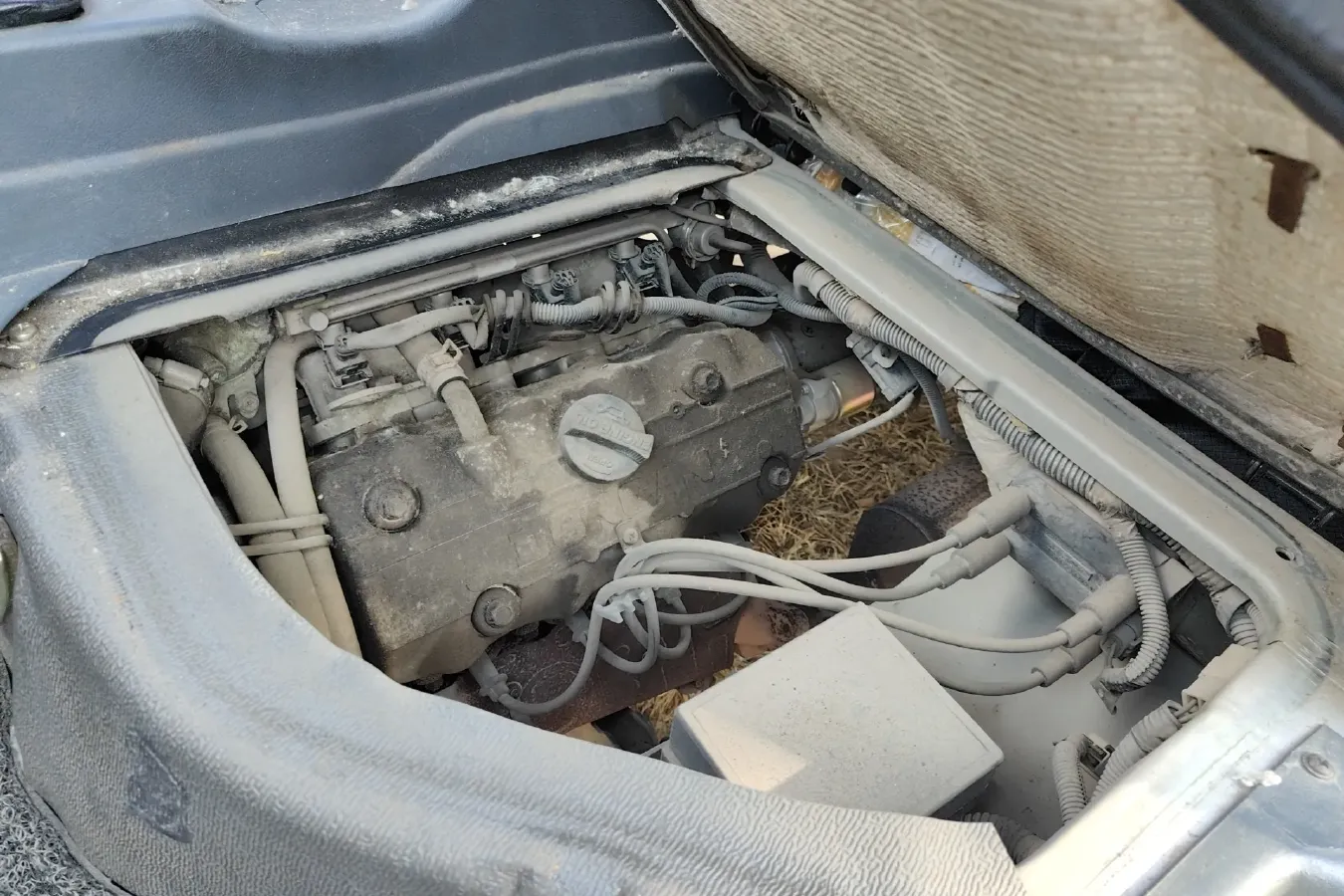 2011 FAW JiaBao V52 1.0L 48HP L4 5MT,autocango,china used car exporter,china ev exporter,chinese used car exporter,chinese used ev exporter