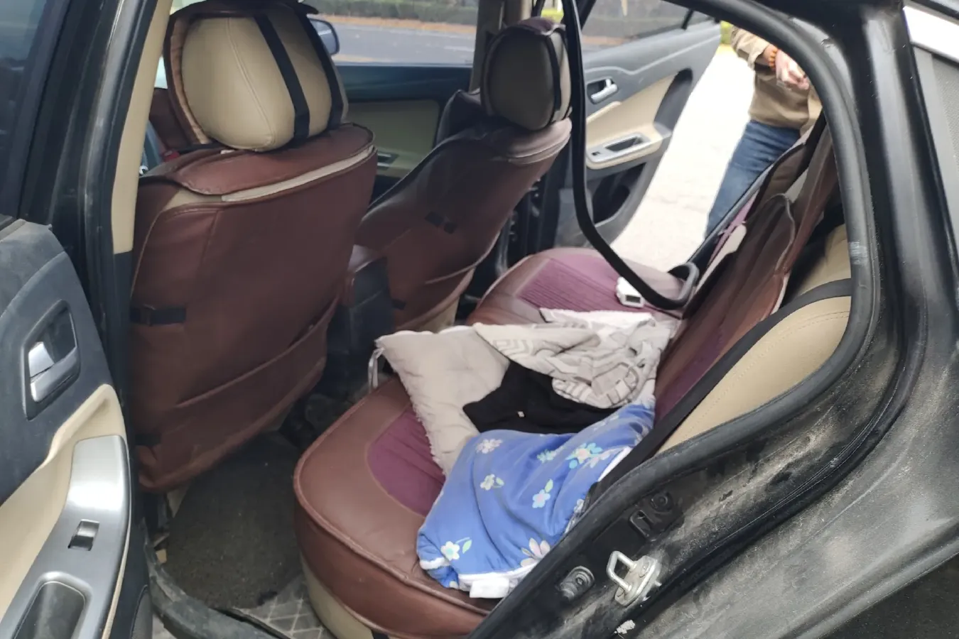 2014 HaiMa Family 1.6L 125HP L4 6MT,autocango,china used car exporter,china ev exporter,chinese used car exporter,chinese used ev exporter